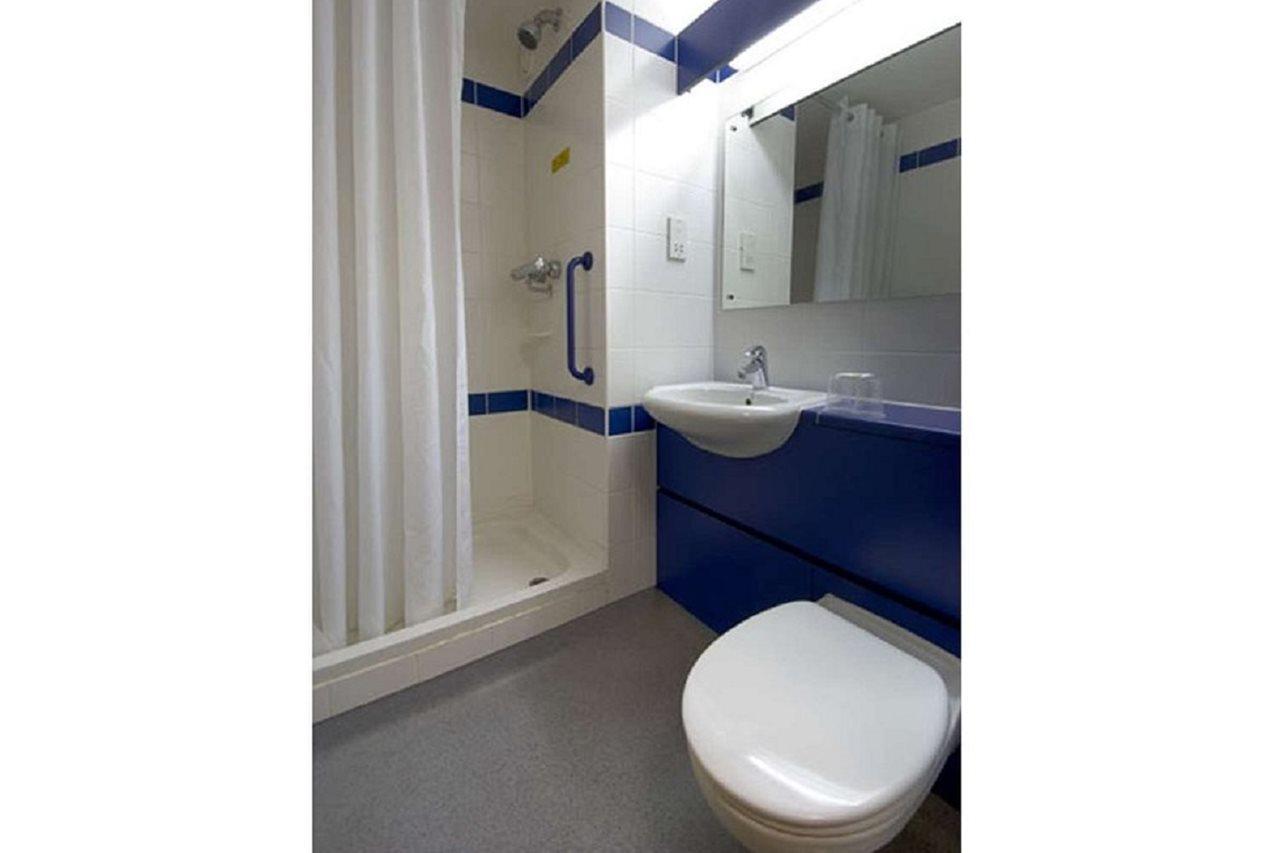 Travelodge Harrogate Luaran gambar